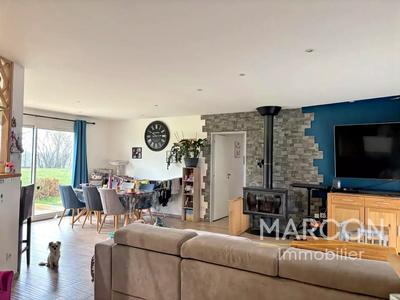 Maison - 140 m² - 6 pièces