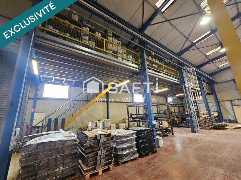 Local commercial - 1 440 m² - 4 pièces