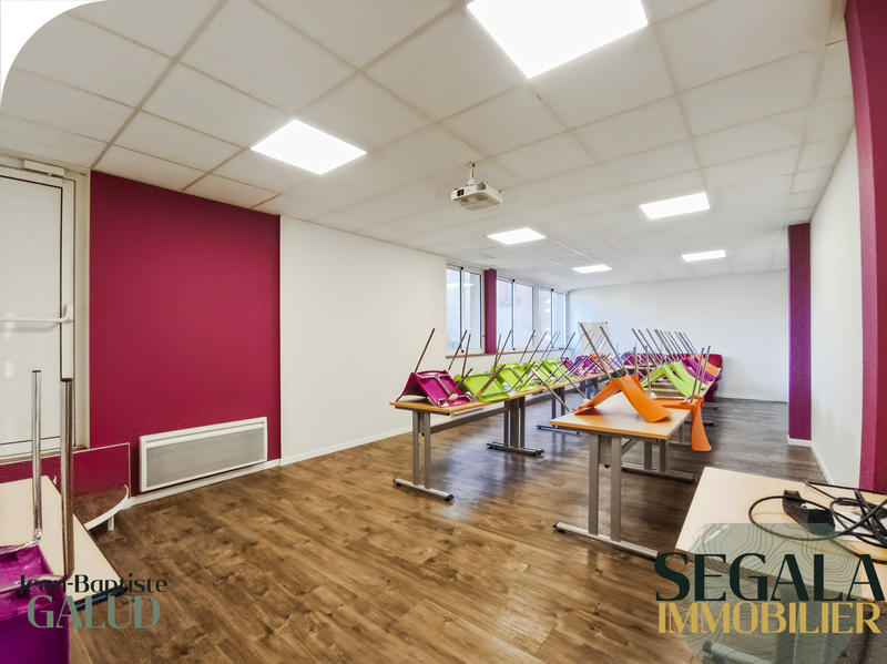 Local commercial - 420 m²