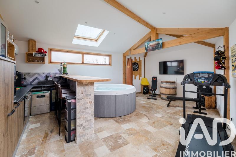 Maison - 193 m² - 5 pièces