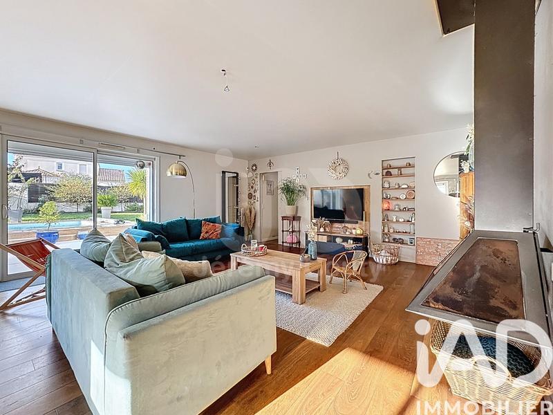 Maison - 167 m² - 7 pièces