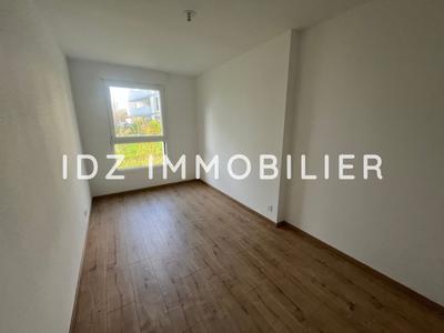 Appartement - 92 m² - 4 pièces