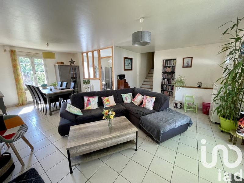 Maison - 96 m² - 5 pièces