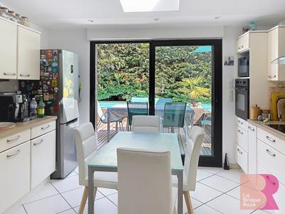 Maison - 105 m² - 5 pièces