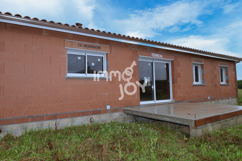 Villa - 96 m² - 4 pièces