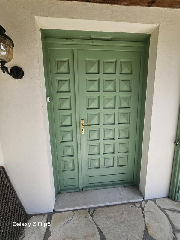 Maison - 180 m² - 9 pièces