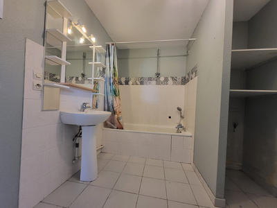 Appartement - 105 m² - 4 pièces