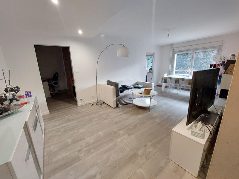 Appartement - 91 m² - 4 pièces