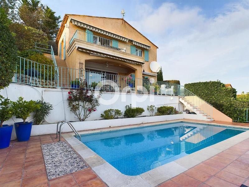 Villa - 191 m² - 6 pièces