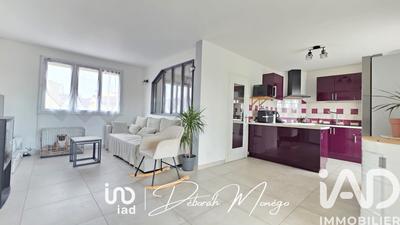 Maison - 101 m² - 6 pièces
