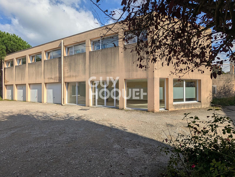 Local commercial - 57 m² - 2 pièces