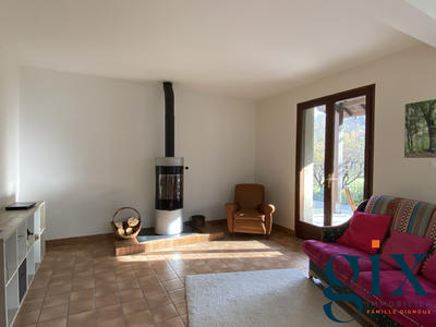 Maison - 135 m² - 6 pièces