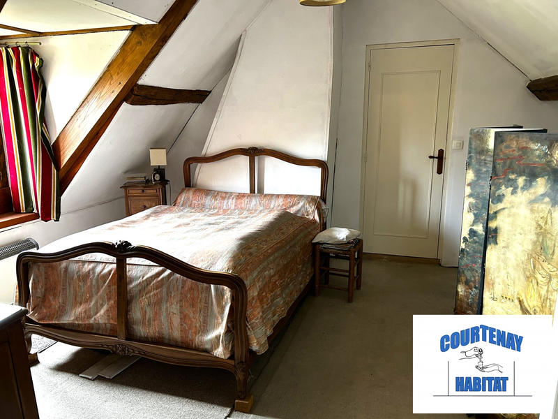 Maison traditionnelle - 164 m² - 7 pièces