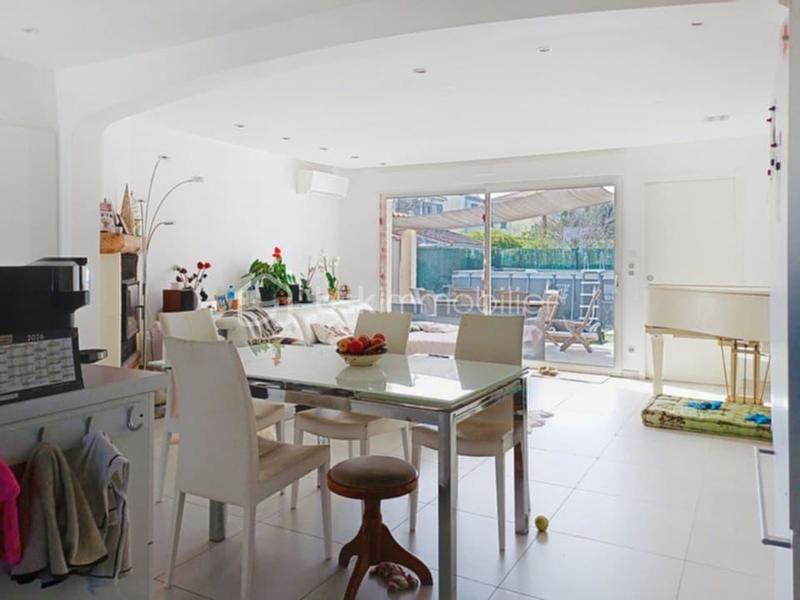 Maison - 136 m² - 6 pièces