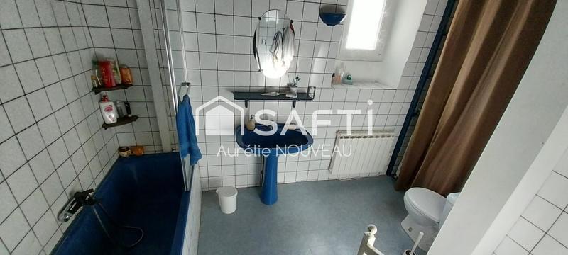 Maison - 320 m² - 12 pièces