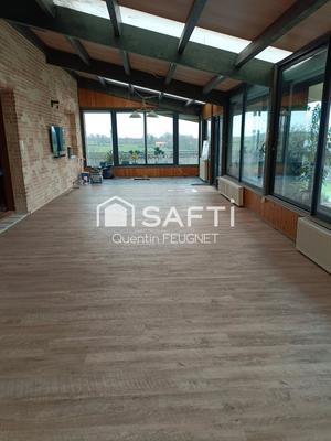 Maison - 377 m² - 10 pièces