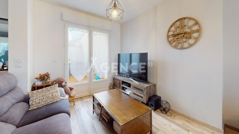 Maison - 102 m² - 4 pièces