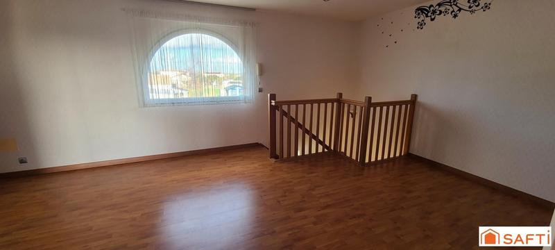 Maison - 260 m² - 7 pièces