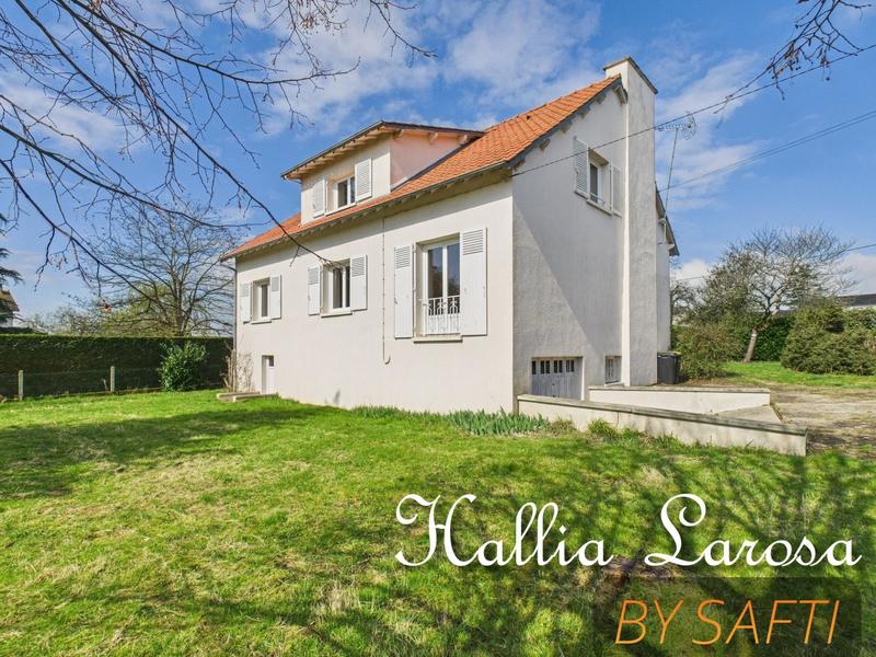 Maison - 177 m² - 7 pièces