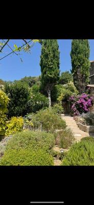 Maison de village - 180 m² - 6 pièces