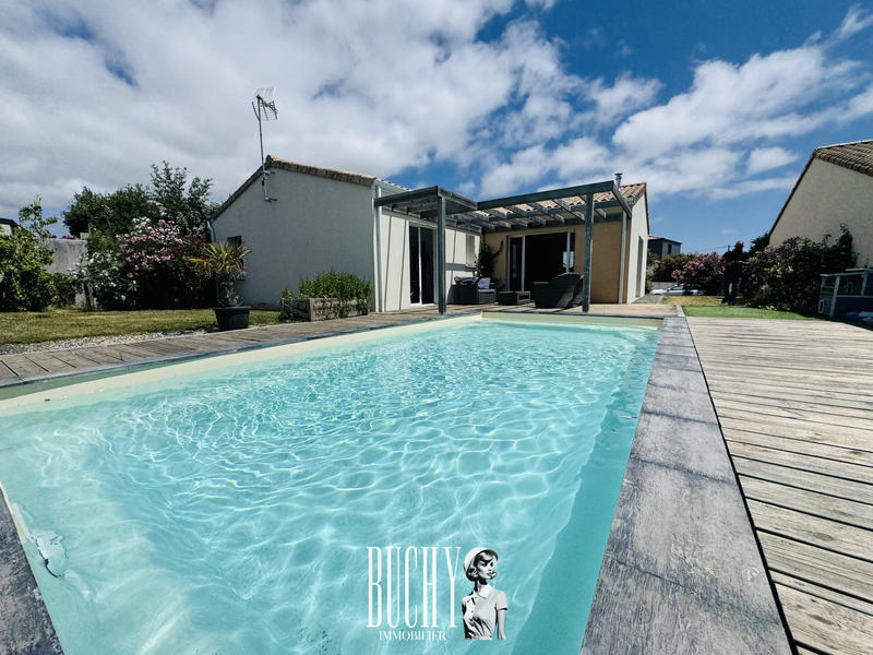 Maison - 94 m² - 4 pièces