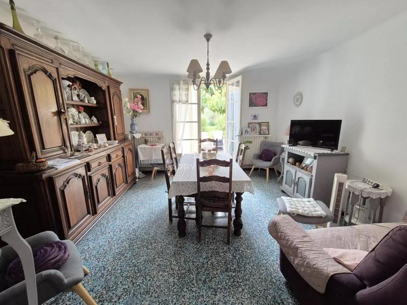 Maison - 94 m² - 5 pièces