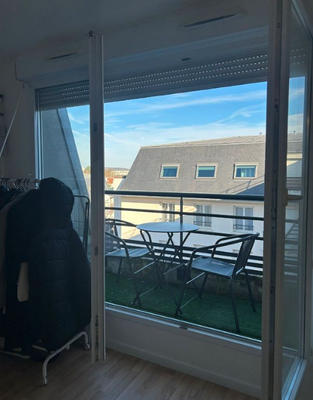 Studio - 30 m² - 1 pièce