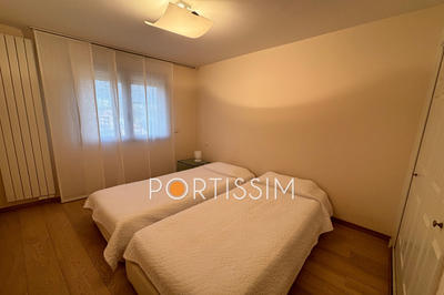 Appartement - 157 m² - 4 pièces