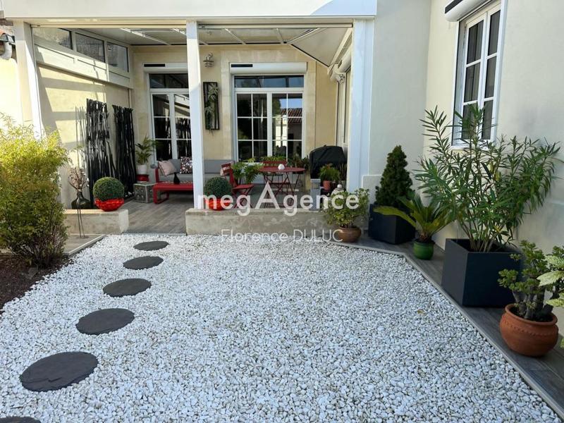 Maison de ville - 189 m² - 7 pièces