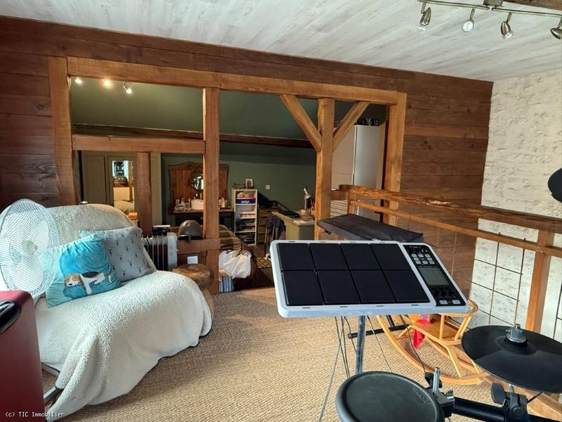 Propriété - 195 m² - 7 pièces