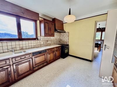 Maison - 128 m² - 5 pièces