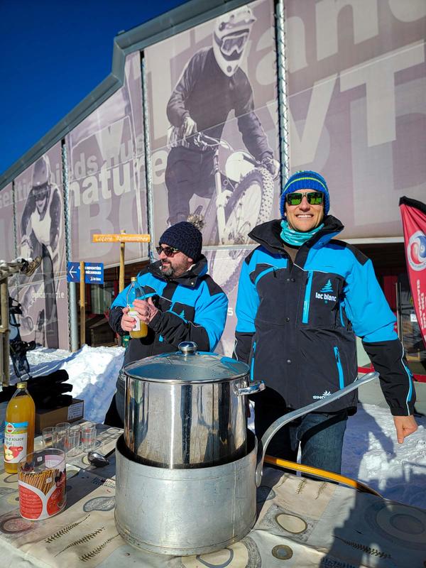 Apéro d'accueil sur les pistes