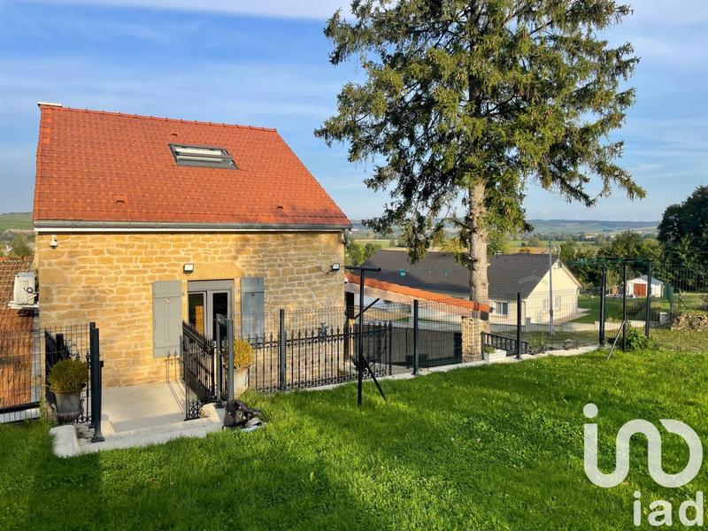 Maison - 99 m² - 4 pièces