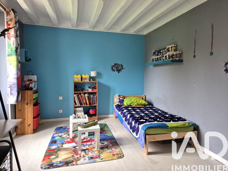 Maison - 186 m² - 8 pièces