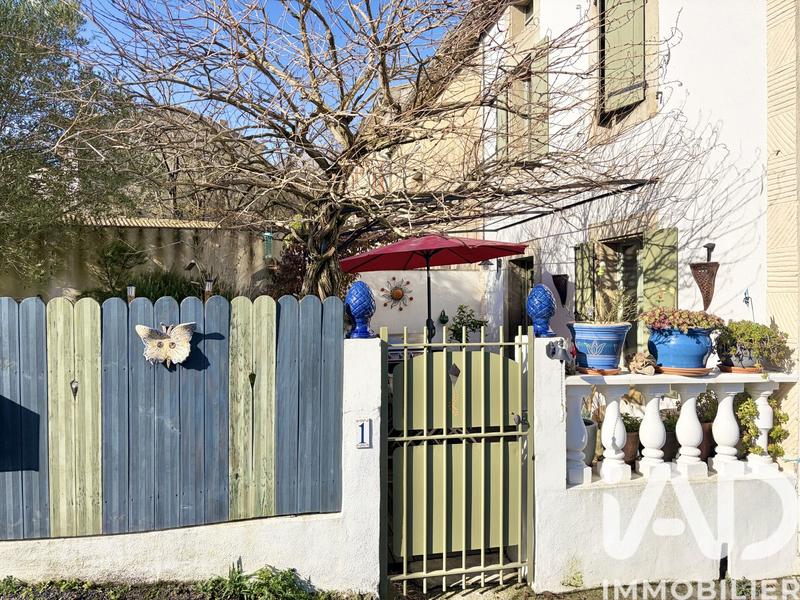 Maison - 222 m² - 10 pièces