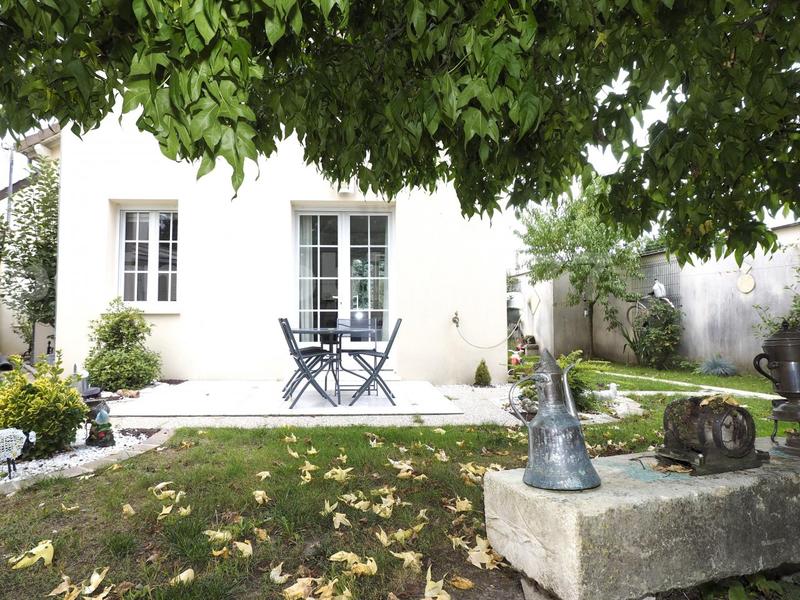 Maison traditionnelle - 118 m² - 6 pièces