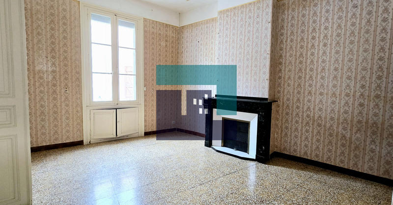 Maison ancienne - 207 m² - 7 pièces