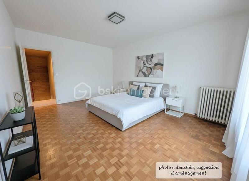 Maison - 150 m² - 7 pièces