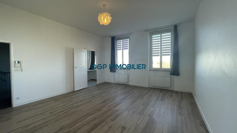 Appartement - 61 m² - 2 pièces
