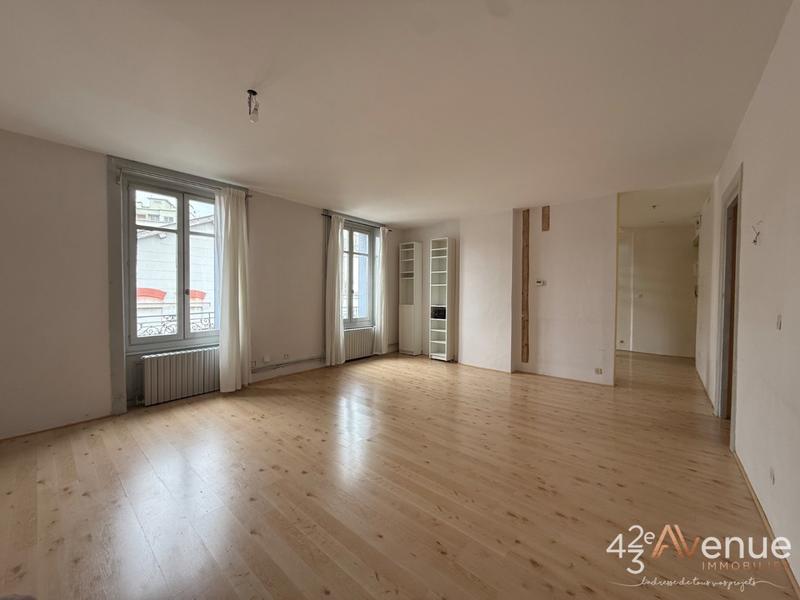 Appartement - 96 m² - 4 pièces