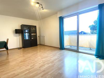 Appartement - 97 m² - 5 pièces