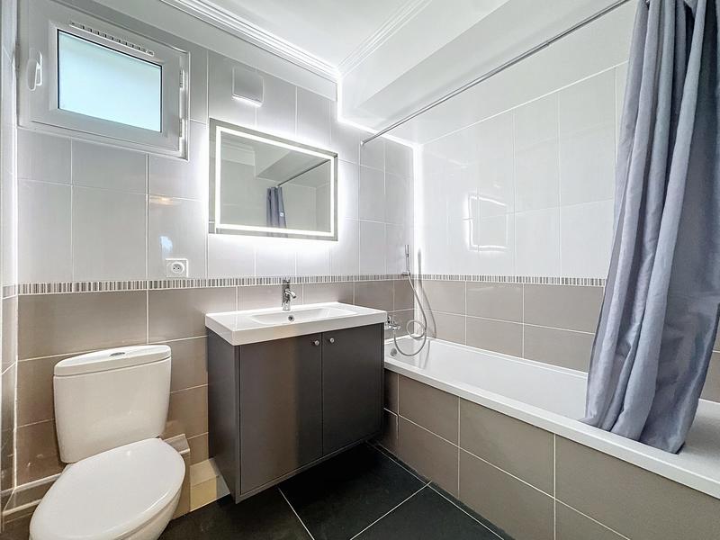 Appartement - 49 m² - 2 pièces