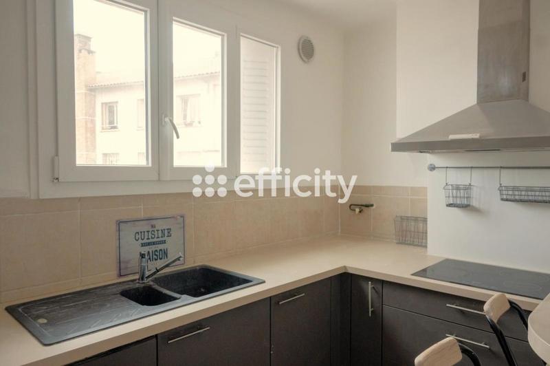 Appartement - 64 m² - 3 pièces
