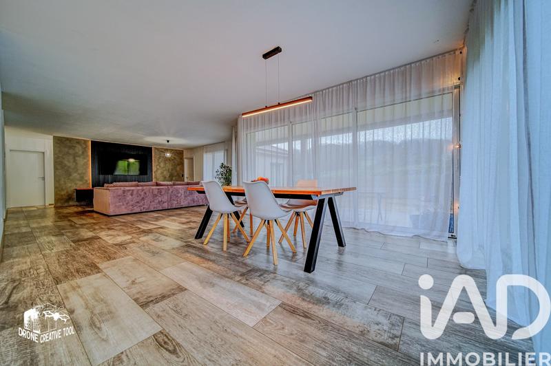 Maison - 162 m² - 6 pièces