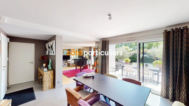 Maison - 176 m² - 6 pièces