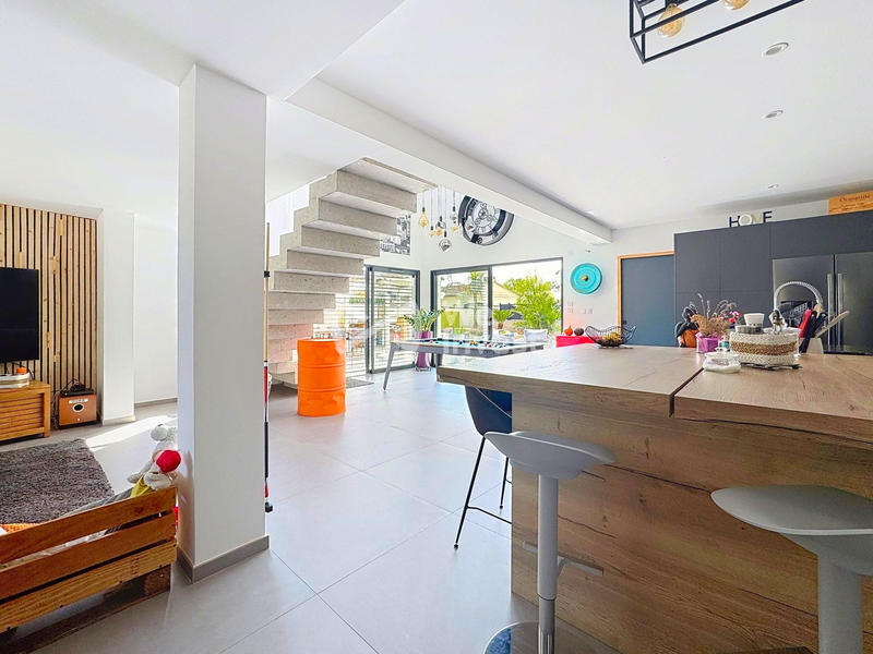 Villa - 140 m² - 5 pièces