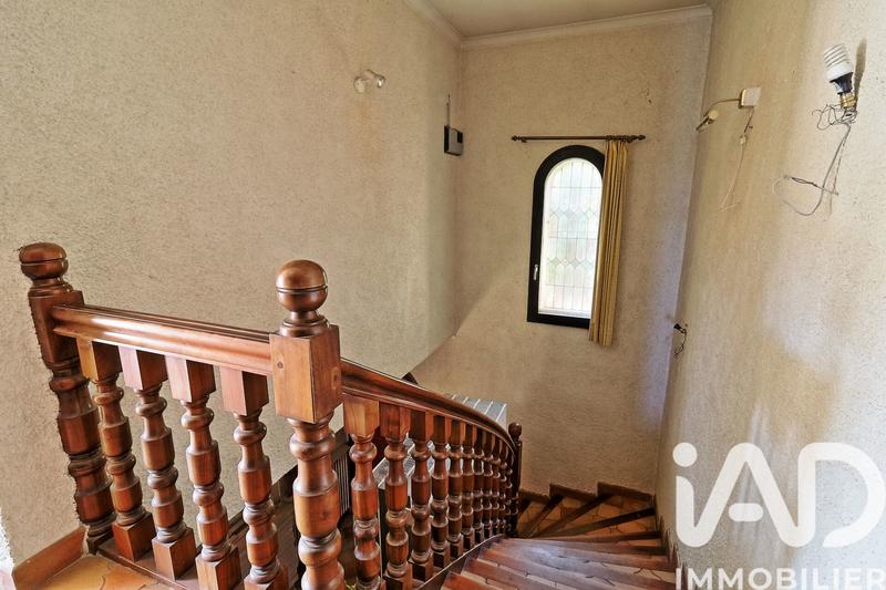 Maison - 176 m² - 7 pièces