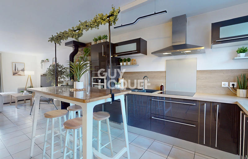 Maison - 82 m² - 4 pièces