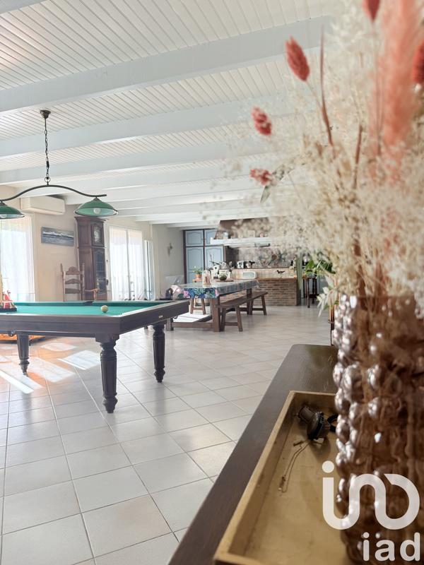 Maison - 605 m² - 19 pièces