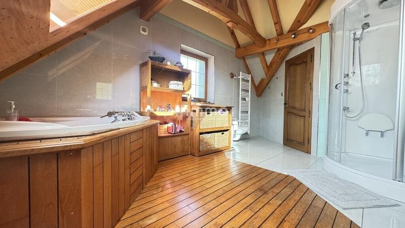 Maison - 186 m² - 5 pièces